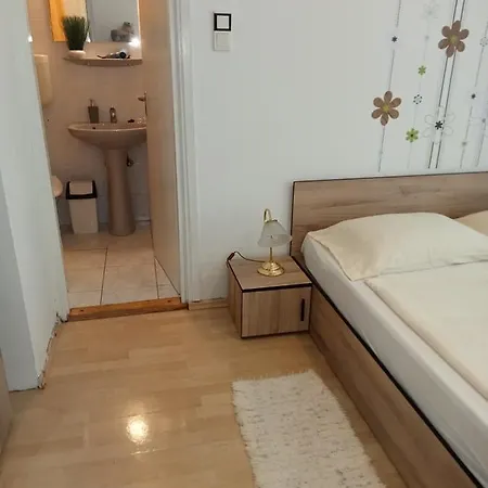 Πανσιόν Sarokhaz Keszthely